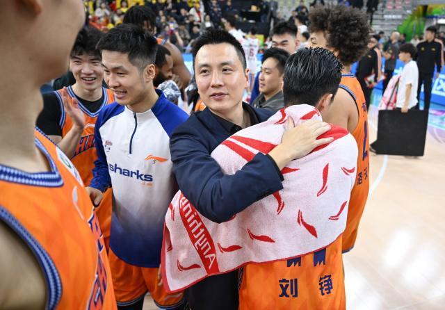 开云体育app下载-【观察】时隔24年，上海又将“鲨”回巅峰？